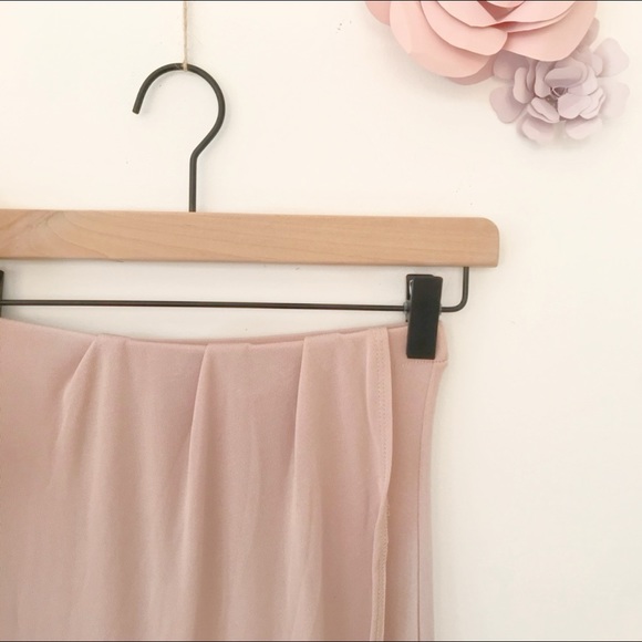 Smoke And Mirrors Skirt in Taupe - Picture 4 of 9